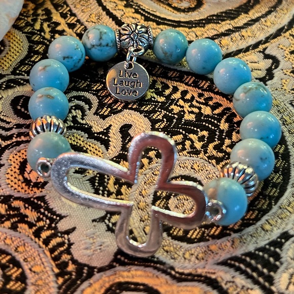 Jewelry - Beautiful handmade natural turquoise stone stretchy bracelet